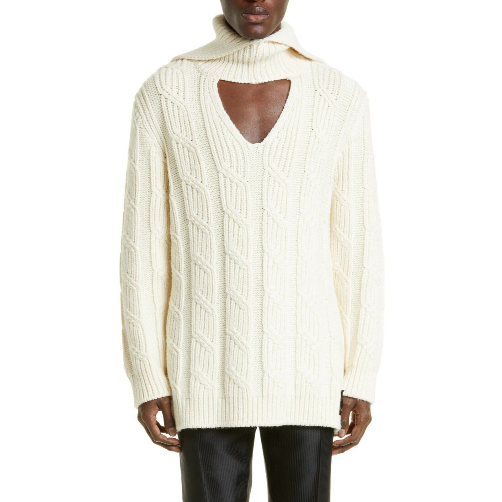 Fendi Men's Oversized Cutout Virgin Wool Knit Pullover Sweater Size It 46 / Us S